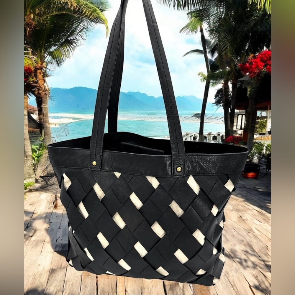 Woven Hand-crafted Black & Cream Leather Lattice Tote Bag